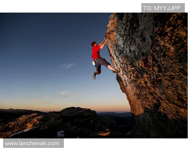 西安极限运动队在攀岩联赛中的灵活性表现与战术分析 西安极限运动队在攀岩联赛中的灵活性表现与战术分析