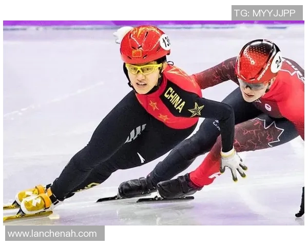 游泳运动员的奋斗与荣耀：从池中突破自我到世界舞台的梦想实现